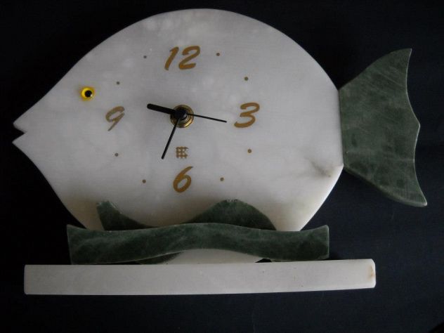 Orologi Pesce Grande in Marmo Alabastro – Agata