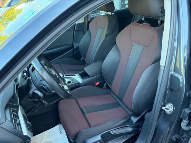 Audi A4 Avant 35 TDI/163 CV S tronic Business Advanced - Foto 9