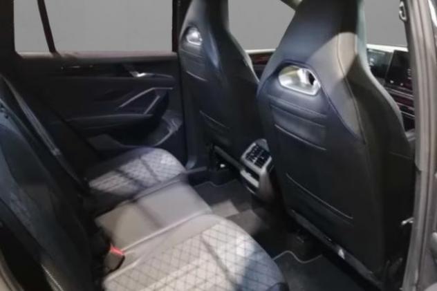 VOLKSWAGEN Tiguan 2.0 TDI 150 CV DSG R-Line rif. 23757987 - Foto 7