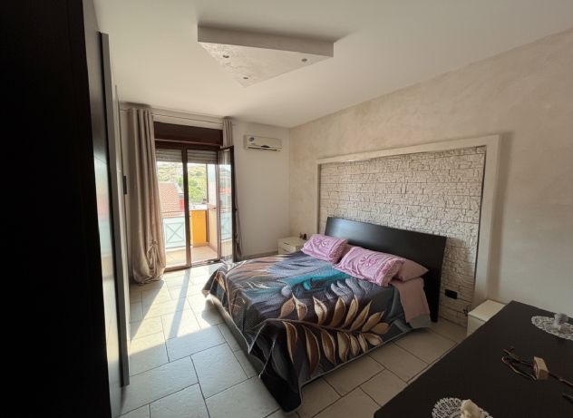 ELEGANTE APPARTAMENTO CON VISTA PANORAMICA E GARAGE - MONDRAGONE - RIF.V3214 - Foto 4