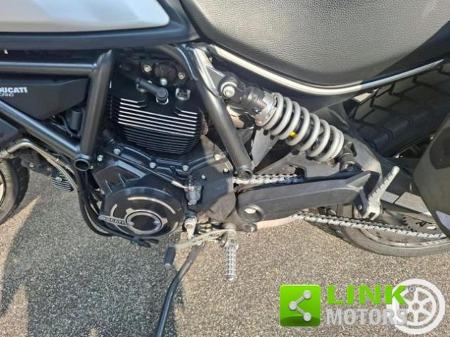 DUCATI Scrambler 800 IKON DARK rif. 24193971 - Foto 8
