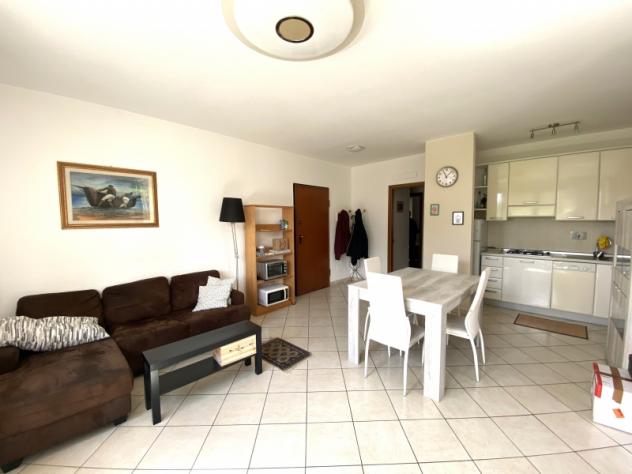 Trilocale arredato posto in zona residenziale. - Foto 2