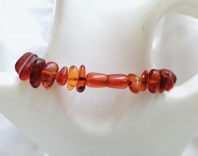 BELLISSIMA COLLANA SCALARE IN AUTENTICA AMBRA BALTICA NATURALE A GOCCE. - Foto 4