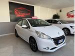 PEUGEOT 208 1.2 BENZINA CON 138.000 KM 2015