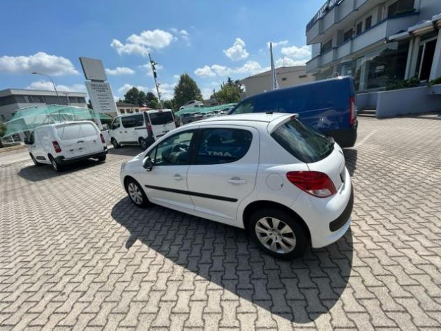 PEUGEOT 207 1.4 8V 75CV 5p. X Line rif. 22602151 - Foto 5