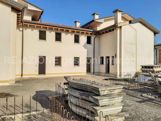 CAMISANO: Villa Bifamiliare con giardino esclusivo al grezzo avanzato - Foto 7