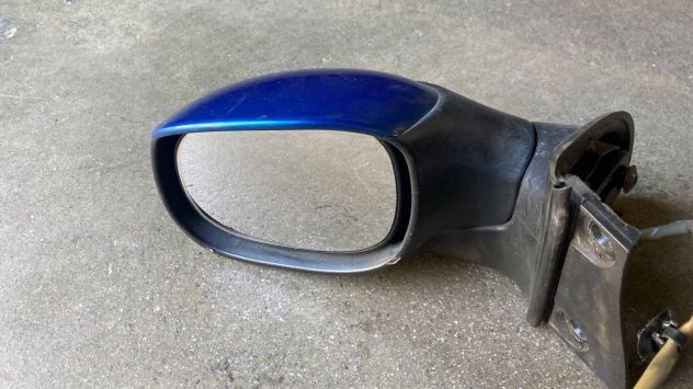 Specchietto retrovisore SX Peugeot 1007 del 2006 - Foto 2