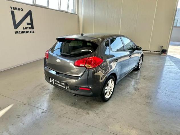 KIA cee'd 1.4 CRDI 5 PORTE ACTIVE rif. 24130997 - Foto 7