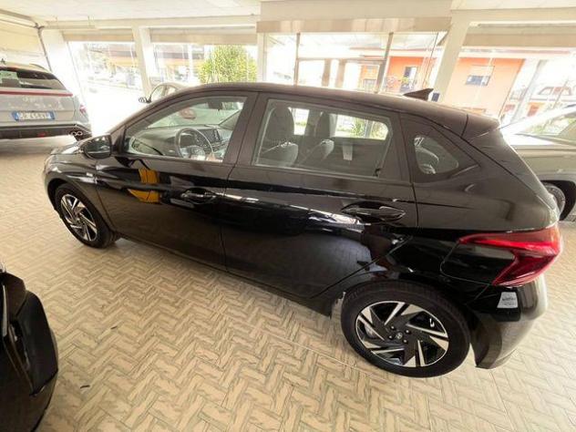 HYUNDAI i20 1.0 T-GDI 48V iMT Connectline Mild Hybrid 100cv rif. 24029155 - Foto 6