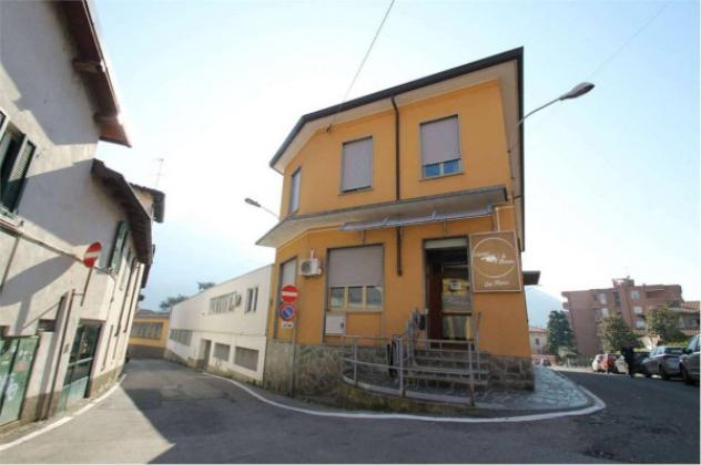 Immobile di 630 m² con più di 5 locali in vendita a Valmadrera - Foto 2