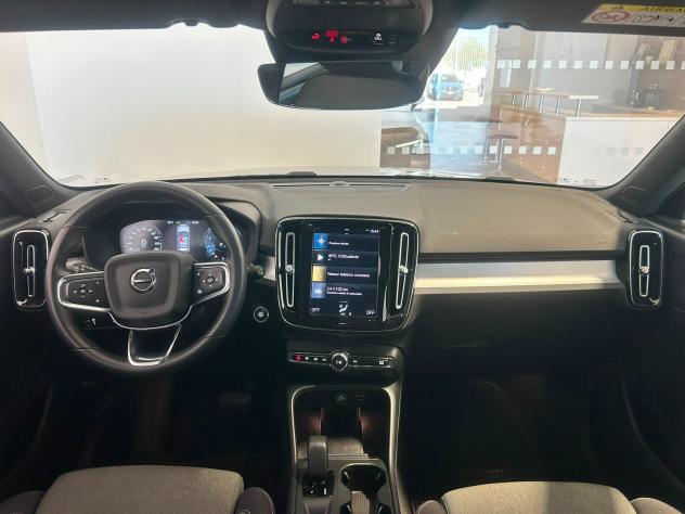 Volvo XC40 T2 AUT. CORE - Foto 4