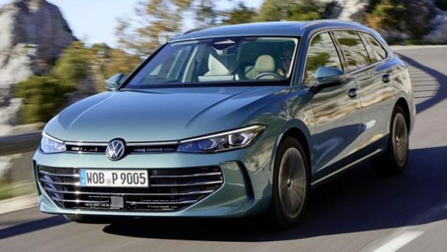 VOLKSWAGEN Passat 1.5 TSI eHybrid 204 CV DSG Business rif. 23261663 - Foto 2