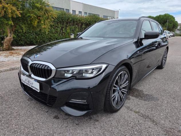 BMW 318 d 48V Touring Msport rif. 24179930