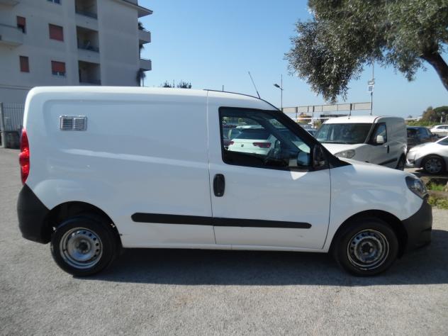 Fiat Doblo Coibentato 1.3 MJT S&S Easy - Foto 9