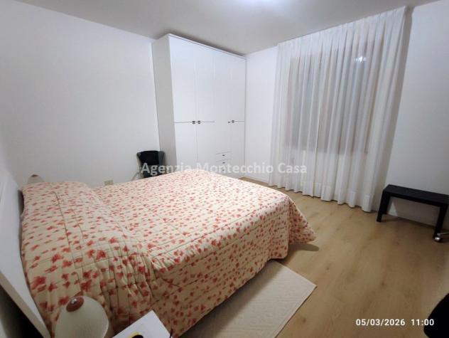 Casa singola con due appartamenti, mansarda taverna garage e giardino. - Foto 11