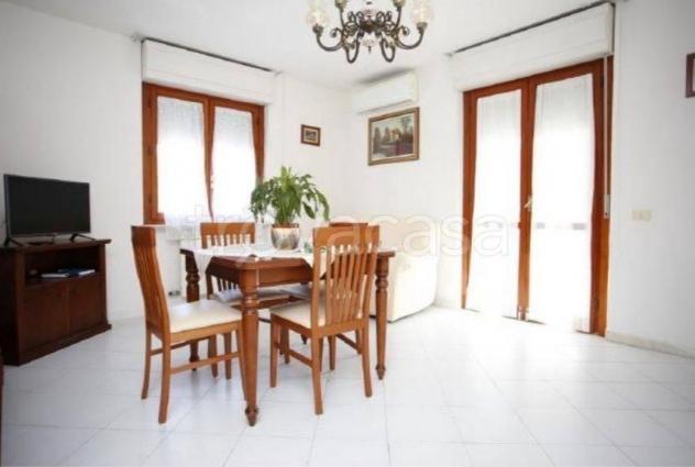 Appartamento in affitto a Avenza - Carrara 90 mq Rif: 1425274