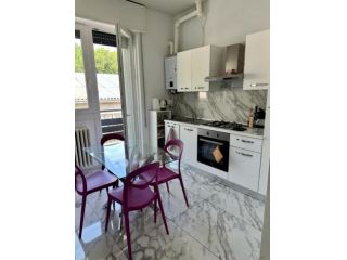 APPARTAMENTO di 3 vani e di 110 mq (SAN MARTINO SICCOMARIO) rif. SAN MARTINO1000