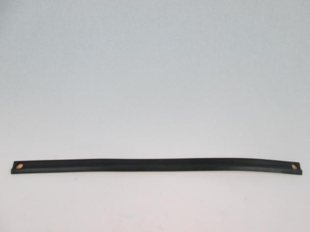 893853205A GUARNIZIONE SOTTOFARO FARO ANTERIORE AUDI 80 1.8 RICAMBIO NUOVO