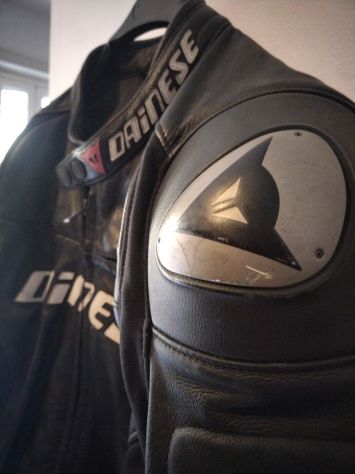 Giacca in pelle nera Dainese - Foto 5