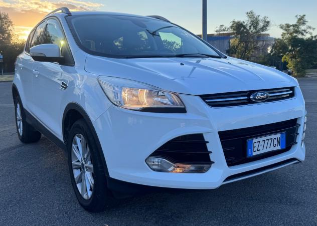 Ford Kuga 2.0 TDCI 150 CV S&S 4WD Powershift Titanium - Foto 8
