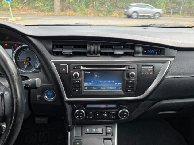 Toyota Auris 1.8 Hybrid Lounge E5B Automatica NEO 2014 - Foto 10
