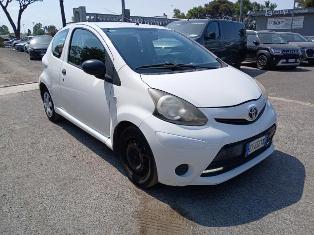 Toyota Aygo 1.0 12V VVT-i 3 porte Active Connect - Foto 3