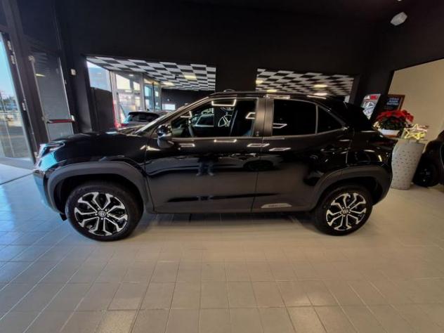 TOYOTA Yaris Cross 1.5 Hybrid 130 CV 5p. E-CVT Teamplayer+pack winter rif. 23236035 - Foto 4