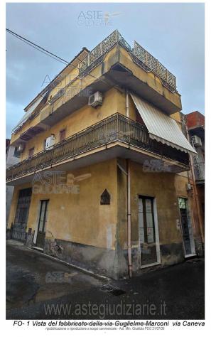 IMMOBILI-IMMOBILE RESIDENZIALE-Via Guglielmo Marconi, 25, 95031 Adrano CT, Italia