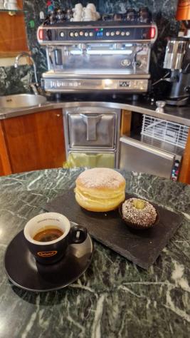 Pasticceria 5 locali - Rif. 2349