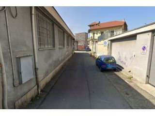 BILOCALE ARREDATO CON BOX AUTO VIA S. PANCRAZIO