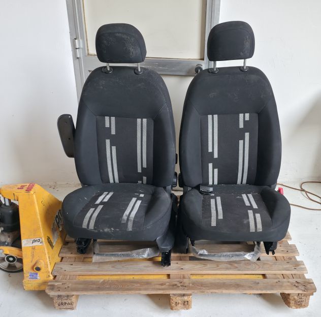 Sedili Anteriori Originali Fiat Fiorino / Qubo / Citroen Nemo / Peugeot Bipper