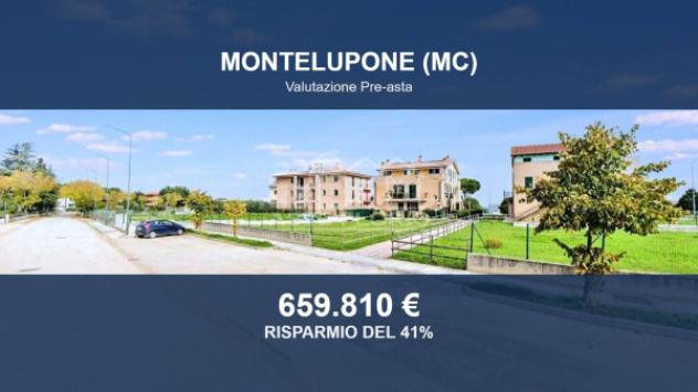 Immobile in asta di 13347 m² in vendita a Montelupone