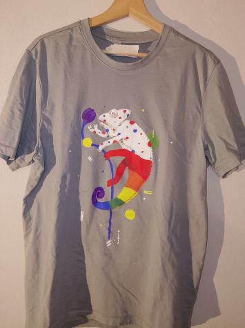 T-shirt personalizzate dipinte a mano - Foto 4