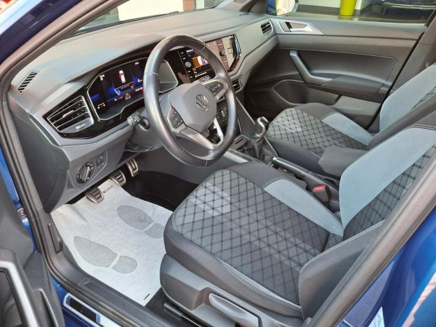 Volkswagen Polo 1.0 TSI R-Line 95cv - Foto 6
