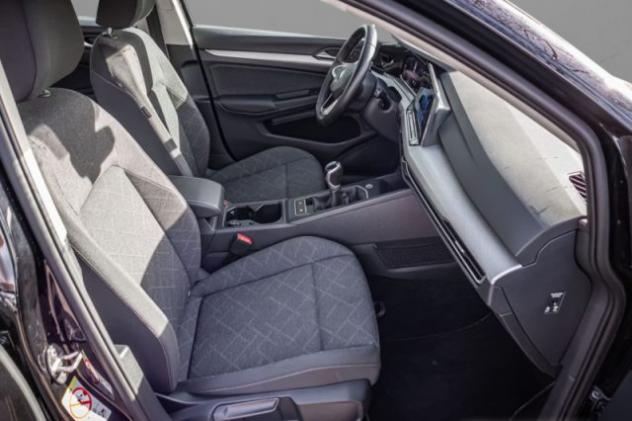VOLKSWAGEN Golf Variant 2.0 TDI SCR Life rif. 23758194 - Foto 7