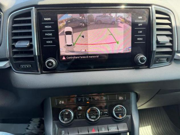 SKODA Karoq 1.6 TDI SCR DSG Style OK NEOPATENTATI rif. 23982839 - Foto 10