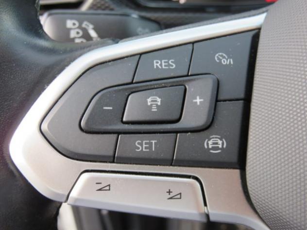 VOLKSWAGEN T-Cross 1.0 TSI 110 CV Style rif. 24203426 - Foto 10