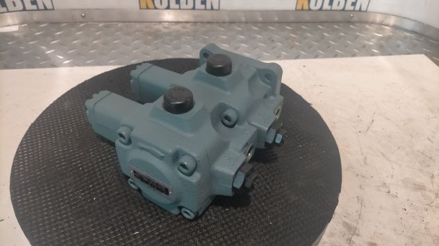 Pompa a Palette Nachi VDR-11B-1A2-1A2-22