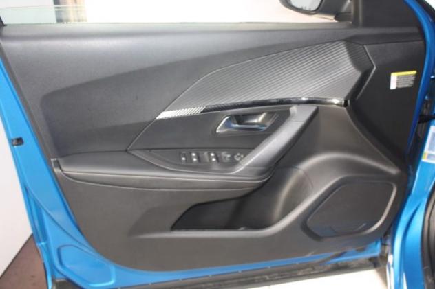 PEUGEOT 2008 PureTech 130 EAT8 Allure rif. 22775148 - Foto 8