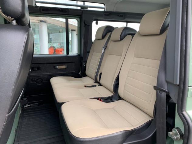 LAND ROVER Defender 110 2.2 TD4 Station Wagon Heritage Edition 7 posti rif. 24157264 - Foto 8