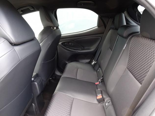 Toyota Yaris 4ª serie 1.5 130 Hybrid 5 porte Lounge - Foto 9