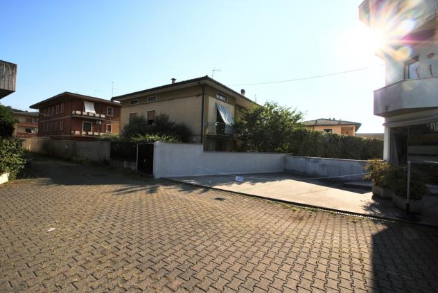 Scoperto in affitto a Cornedo Vicentino - Foto 3