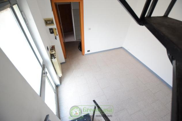 CASA INDIPENDENTE di 3 vani e di 82 mq (CAVENAGO DI BRIANZA - cavenago) rif. 3 LOCALI 75 CAVENAGO