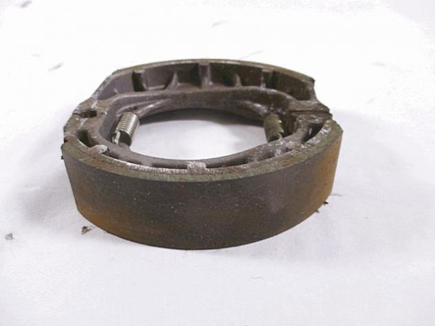 GANASCIA FRENO POSTERIORE PEUGEOT V CLIC 50 4T (2007-2013)305ZZ75 - Foto 2