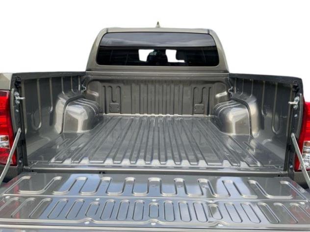 Toyota Hilux 4ª serie 2.8 D-4D A/T 4WD 48V 4 porte Double Cab Lounge - Foto 5