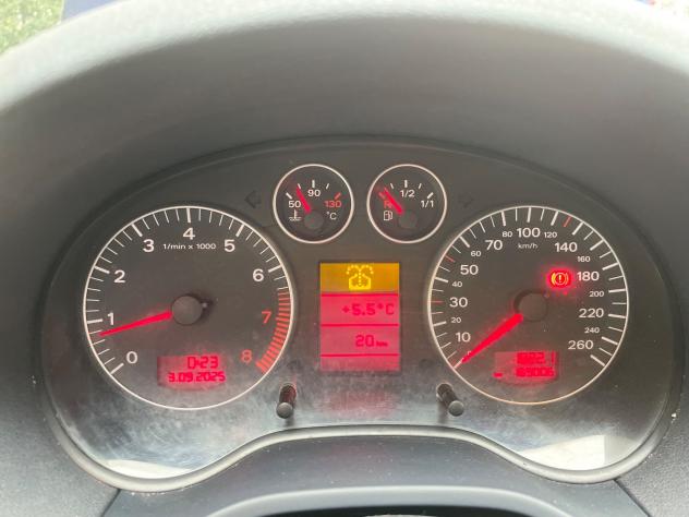 Audi A3 1.6 FSI *DA SISTEMARE / X COMMERCIANTIi - Foto 8