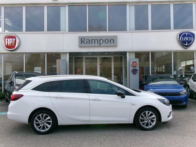 Opel Astra 1.5 Turbo 122 cv Business Elegance MT6 - Foto 2