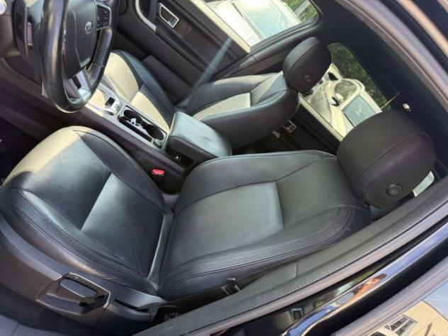 Land Rover Discovery Sport 7P 2.0 td4 HSE Luxury awd 150cv auto PEDANE/TELECAMERA/LED/SEDILI RISC./CERCHI 19 - Foto 7