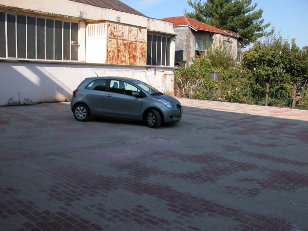 posto auto scoperto