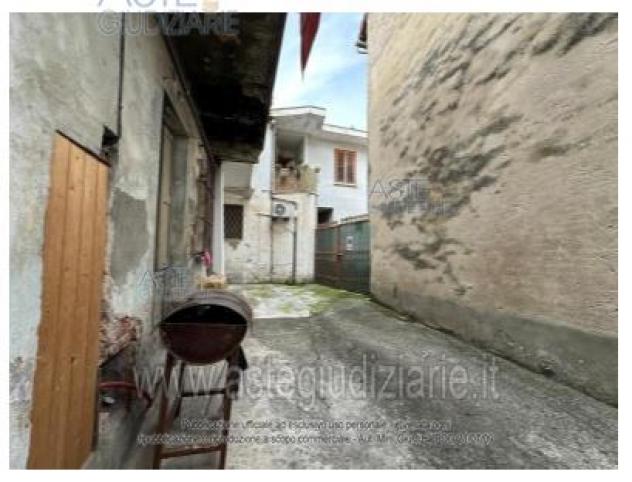 IMMOBILI-IMMOBILE RESIDENZIALE-via Viotti 14 - Foto 3